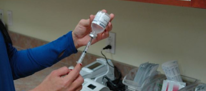 Doc. MUDr. Jiří Kříž, Ph.D. sděluje postup očkování osob po poranění míchy