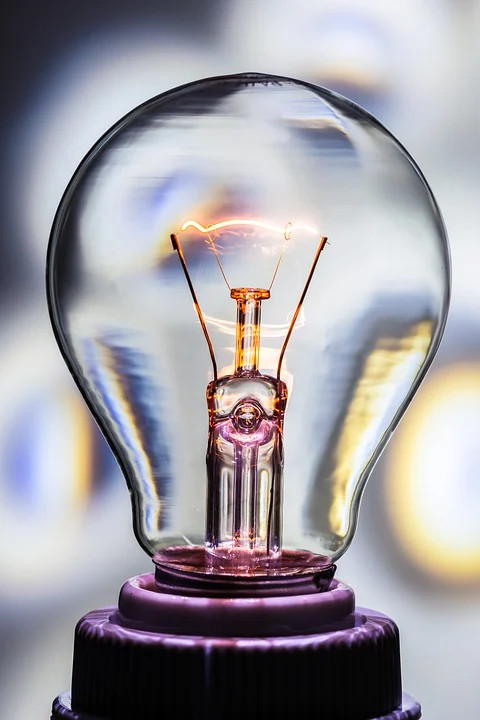 light-bulb-376926_960_720.webp