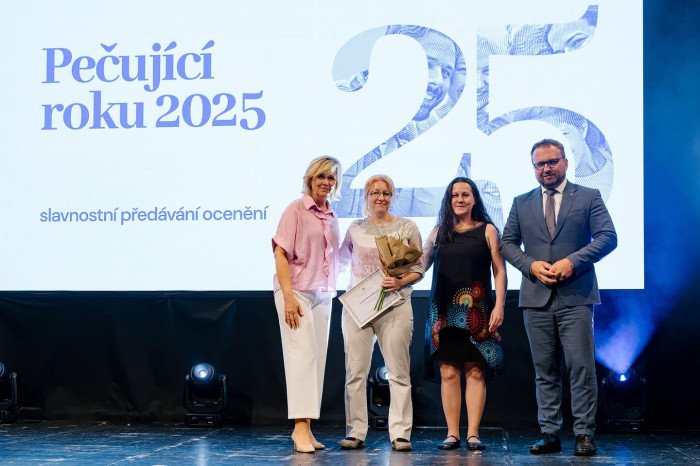 pecujici_roku_2025_ovsenakoval.jpg