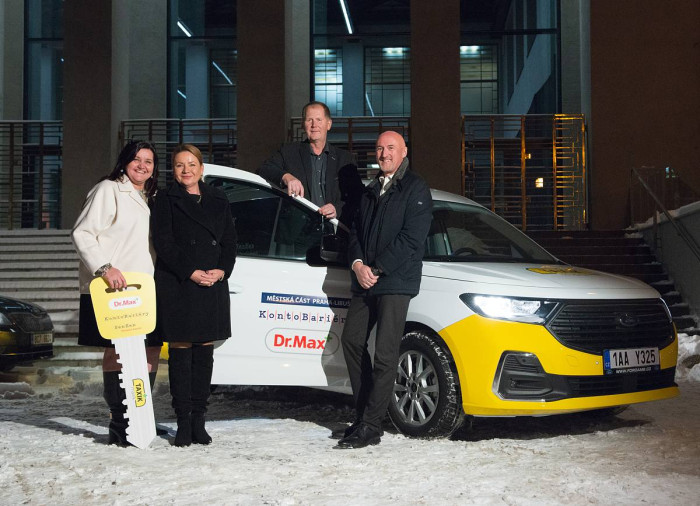 taxik-maxik-pro-prahu-libus.jpg