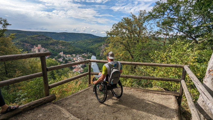 at_hardegg-view_2.jpg