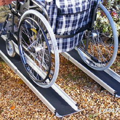 najezdy invalidne voziky