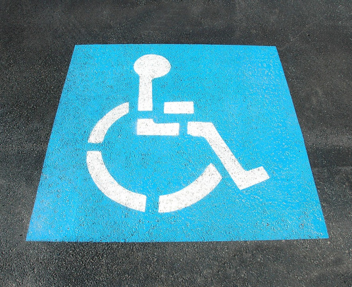 handicap-parking-2328893_960_720.jpg