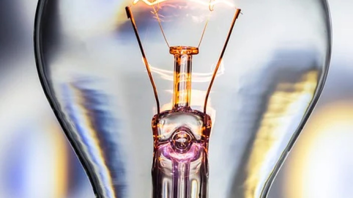 light-bulb-376926_960_720.webp